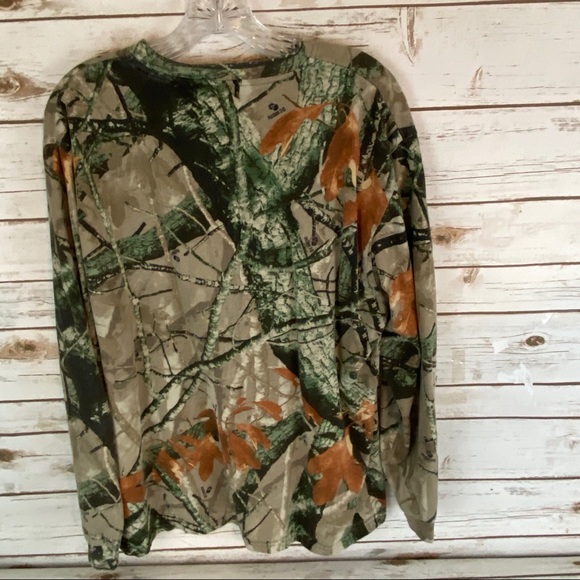Outfitters Ridge Long Sleeve Camo Tee Shirt Men's Size Large Front Pocket Soft - Picture 4 of 7
